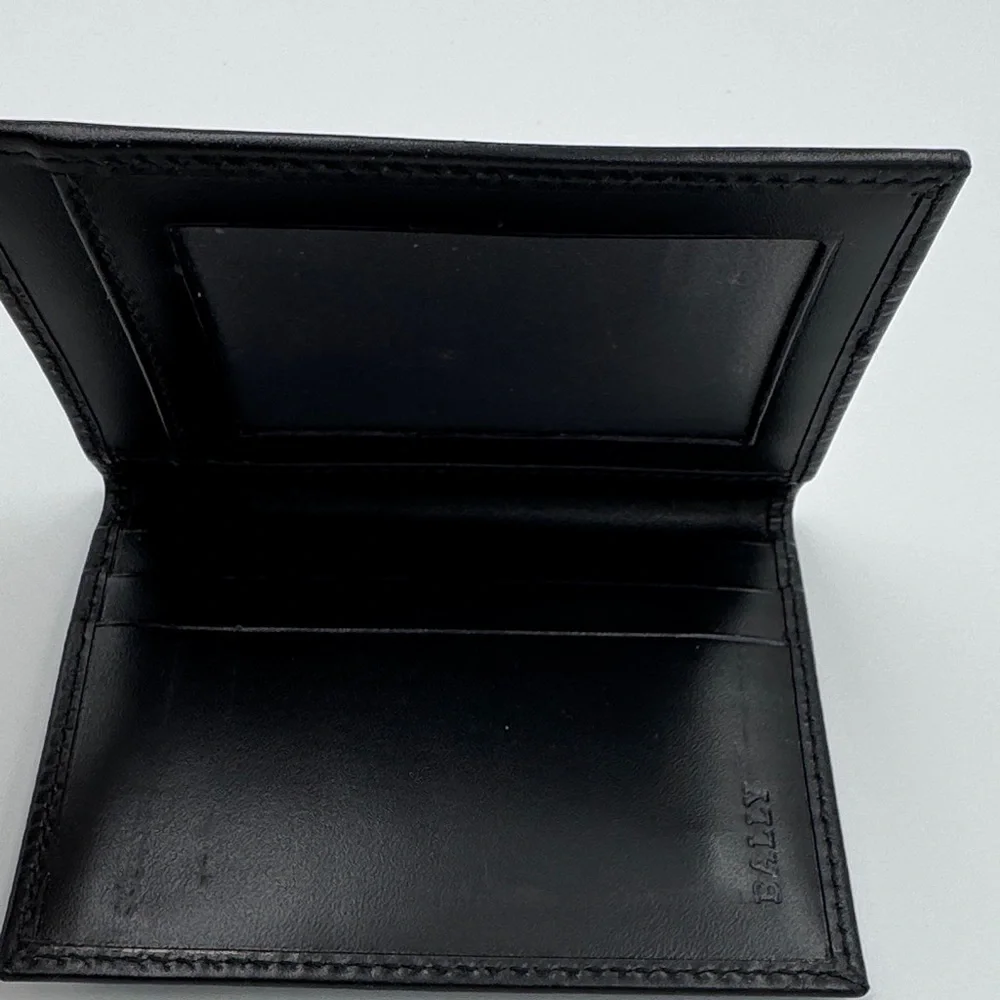 Bally Black Wallet with Silver Accent Unisex